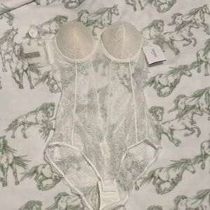 David's Bridal White Lace Bustier Bodysuit Chemise
